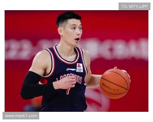 林书豪平时能这么省？看球场上拼命跟外面买菜一模一样，真不敢信！