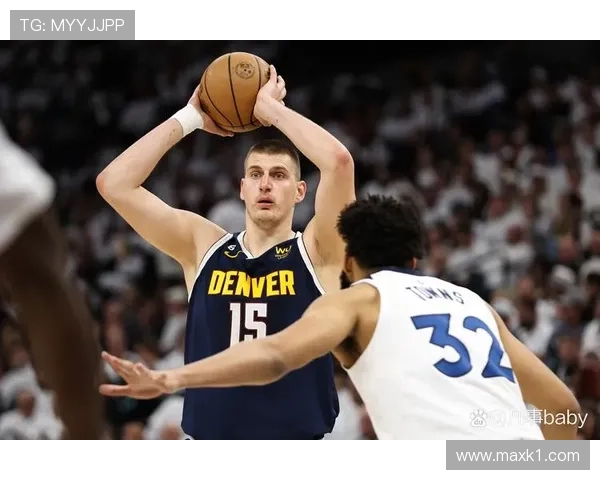 恩比德低位单打效率胜约基奇 主导内线得分